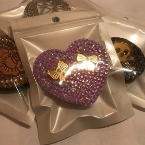 Custom ribbon & skull Phone socket phone grip